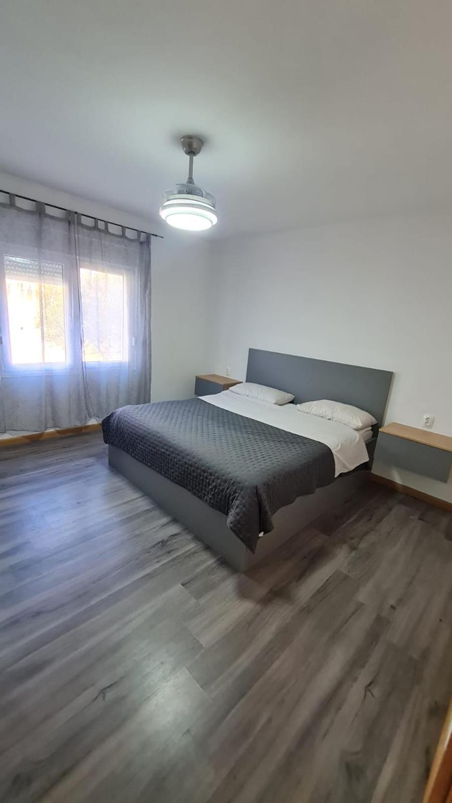 Kaštela Apartmani Sandra מראה חיצוני תמונה